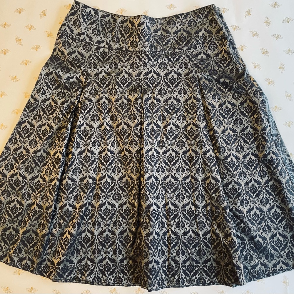 Ellen Tracy Black and Gray A-Line Skirt